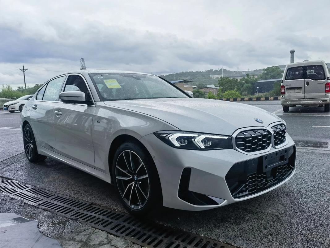 宝马属于什么档次的车／宝马属于哪级车