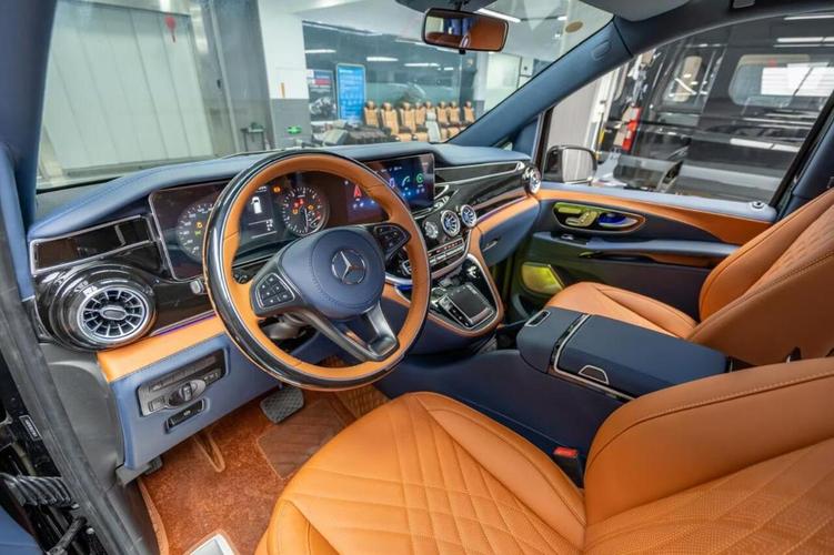 【迈巴赫商务车报价及图片,vs680迈巴赫商务车7座】