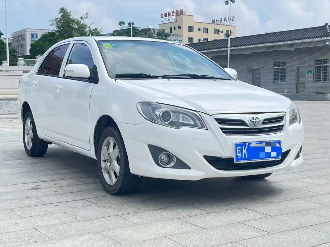 2013丰田花冠二手车价格,2013丰田花冠二手车价格及图片