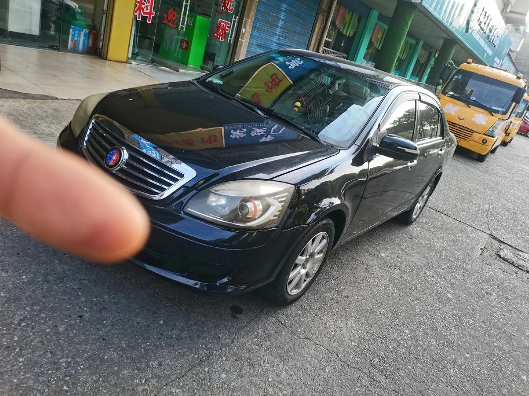 吉利英伦sc715多少钱一辆,吉利英伦sc71512款配置