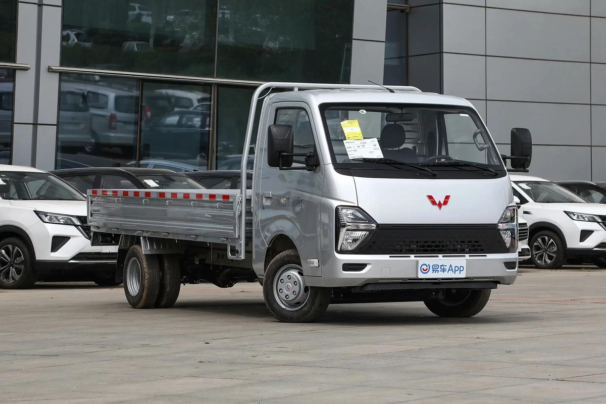 五菱纯电小货车/五菱纯电小货车6万元