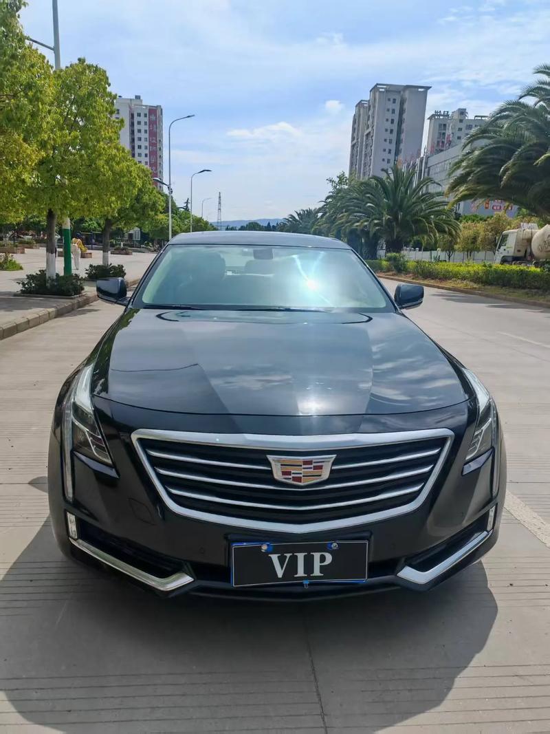 17年ct6二手多少钱,17年ct6值多少钱